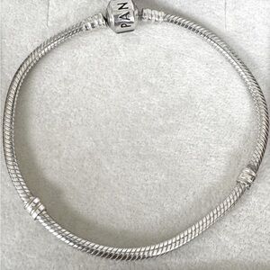 Authentic Pandora Moments Snake Chain Bracelet 9 “in”